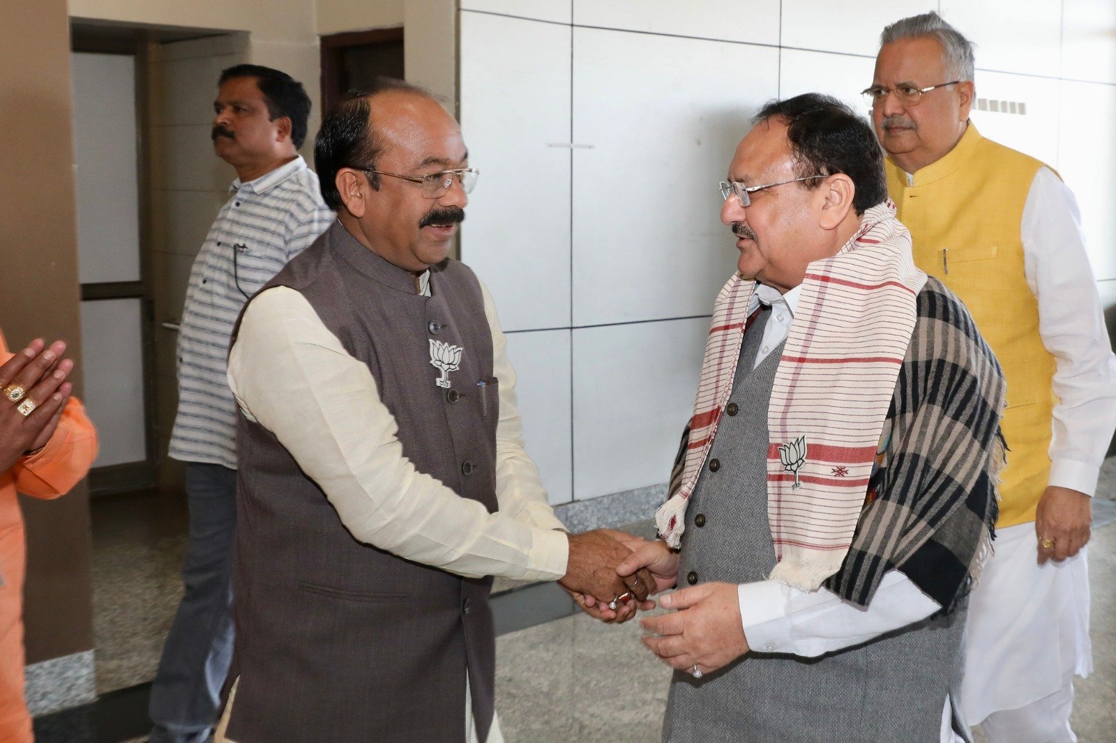  Grand welcome of Hon'ble BJP National President Shri J.P. Nadda on arrival at Maa Danteshwari Airport, Jagdalpur, Bastar (Chhattisgarh)