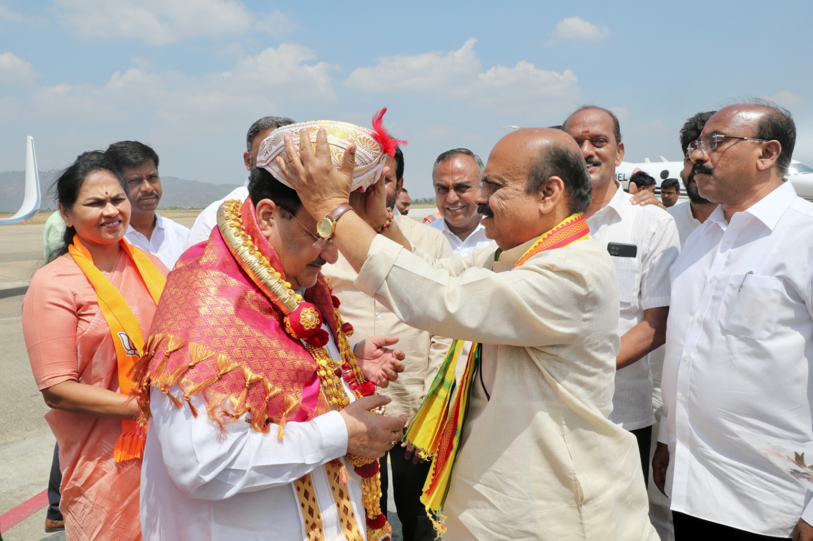 Grand welcome of Hon'ble BJP National President Shri J.P. Nadda on arrival at Mysore Airport (Karnataka)