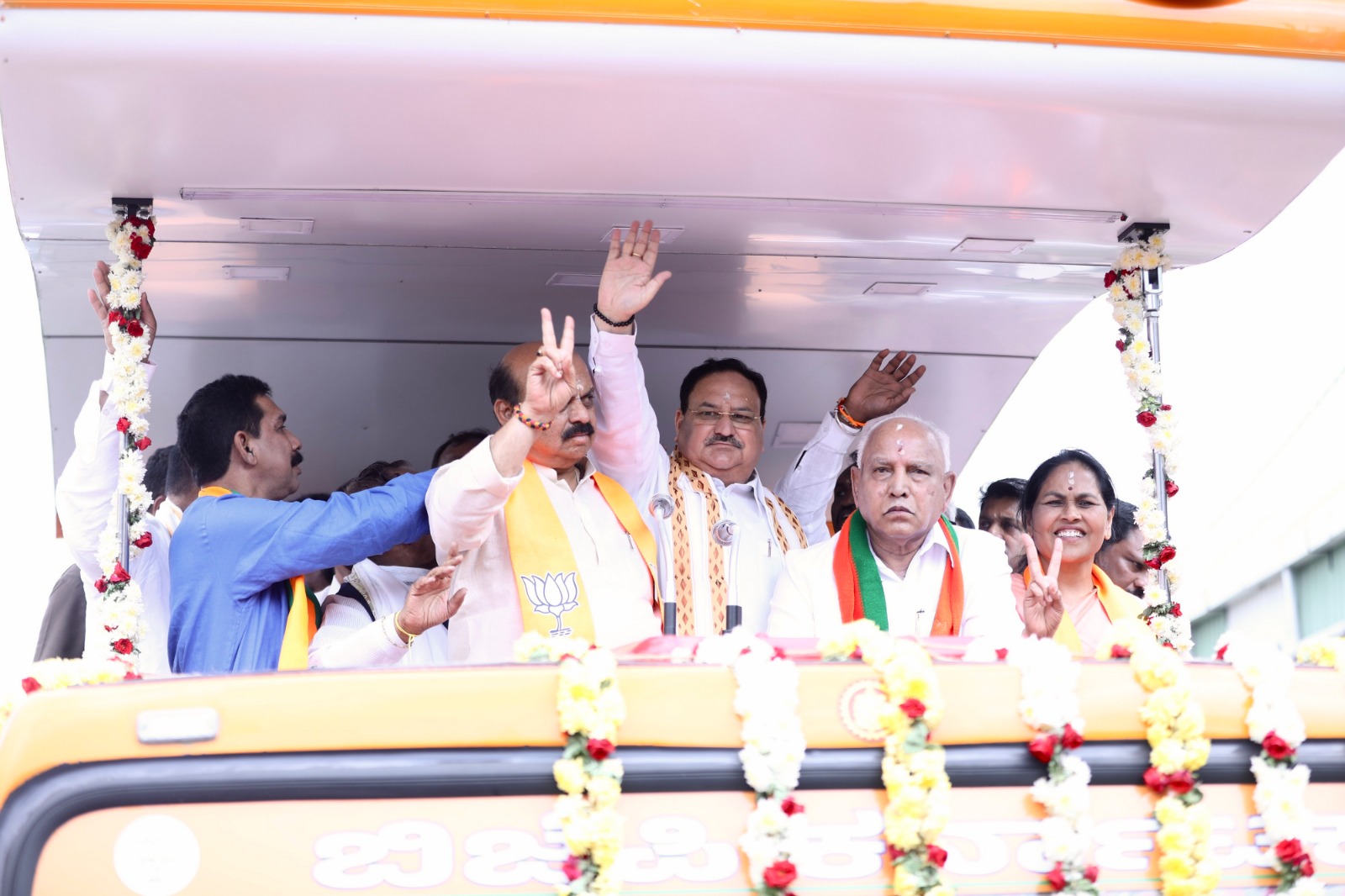 Hon'ble BJP National President Shri J.P. Nadda while flagging-off VijaySankalp Rath Yatra from Male Mahadeshwara Temple Ground, Chamarajanagara (Karnataka)