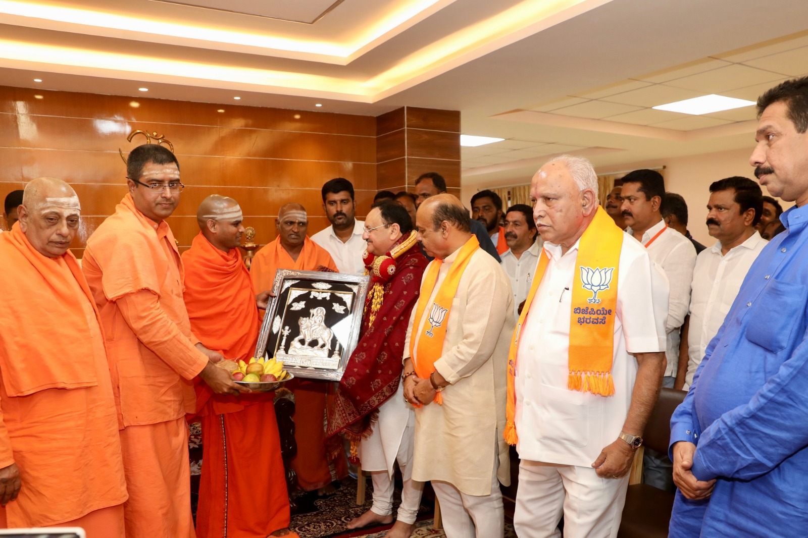 BJP National President Shri J.P. Nadda met with Pujya Sri Shanta Mallikarjuna Swami ji of the Saluru Mutt in Karnataka