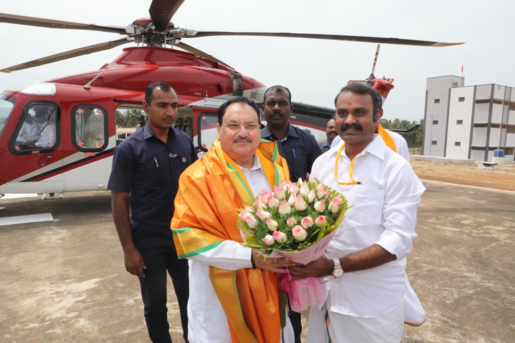 Grand welcome of BJP National President Shri J.P. Nadda on arrival at Krishnagiri Helipad (Tamil Nadu)