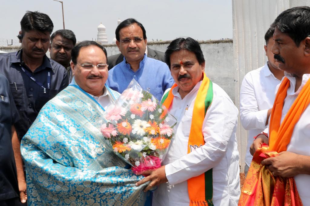  Grand welcome of Hon'ble BJP National President Shri J.P. Nadda on arrival at Bidar Air Force Station, Bidar Distt. (Karnataka)