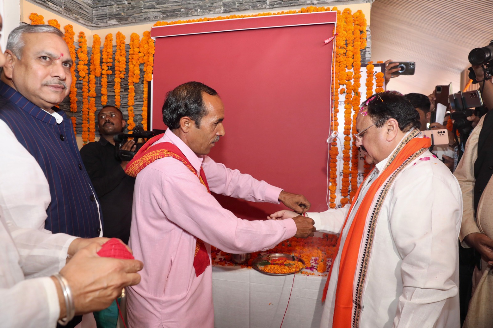 BJP National President Shri J.P. Nadda inaugurating two Distt BJP Offices from Nurpur BJP Dist Office at village Bhaleta, Kangra (Himachal Pradesh)