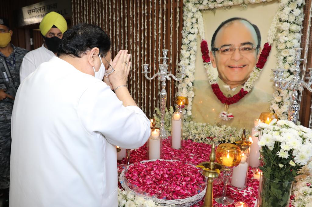 Photographs : BJP National President Shri J.P. Nadda paying floral tribute to Hon'ble Shri Arun Jaitley ji & inaugurating blood donation camp at AIIMS on his first Punyatithi