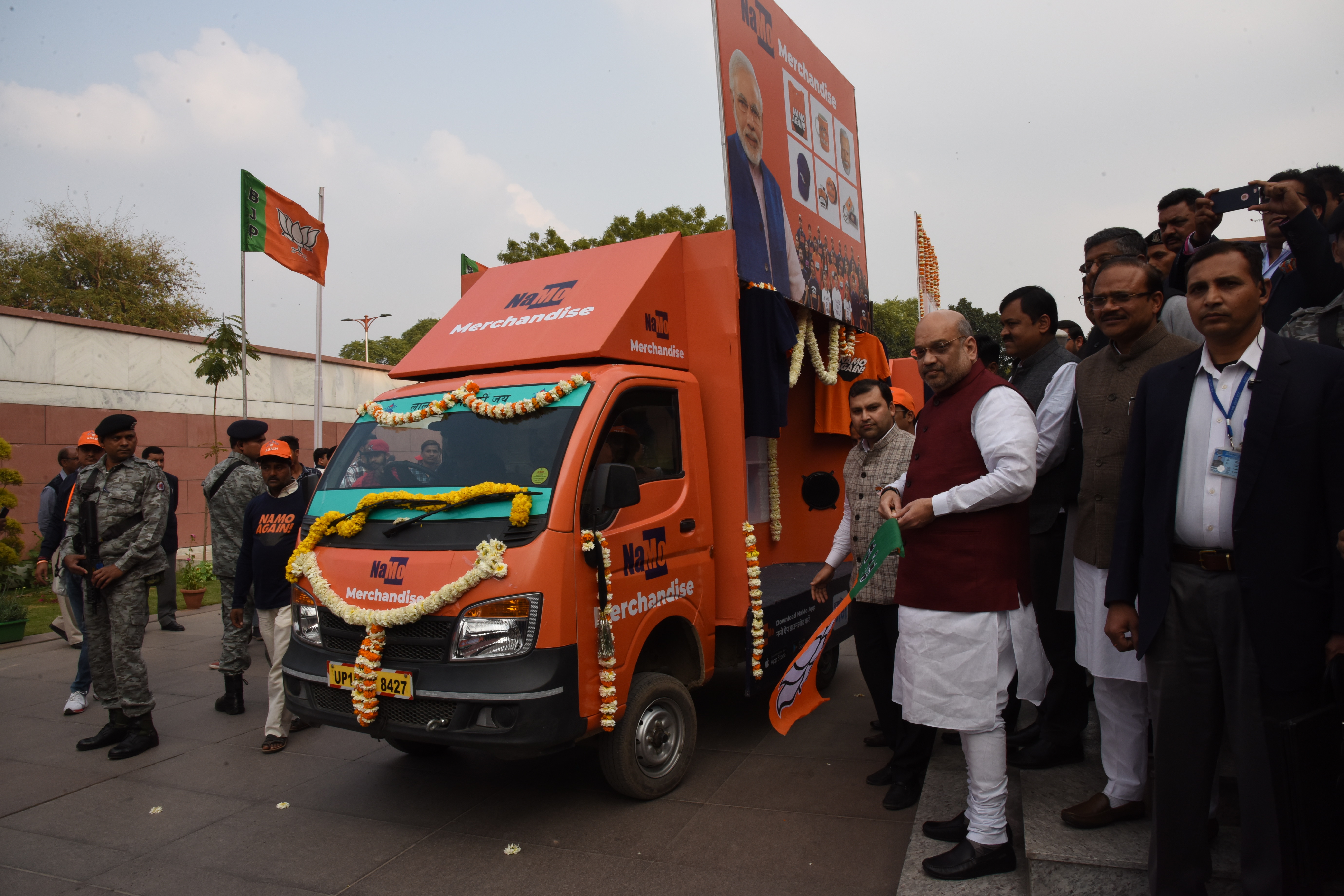 Photographs : BJP National President, Shri Amit Shah flagging off "Namo Merchandise Rath" at HQ, 6A Deendayal Upadhyay Marg, New Delhi