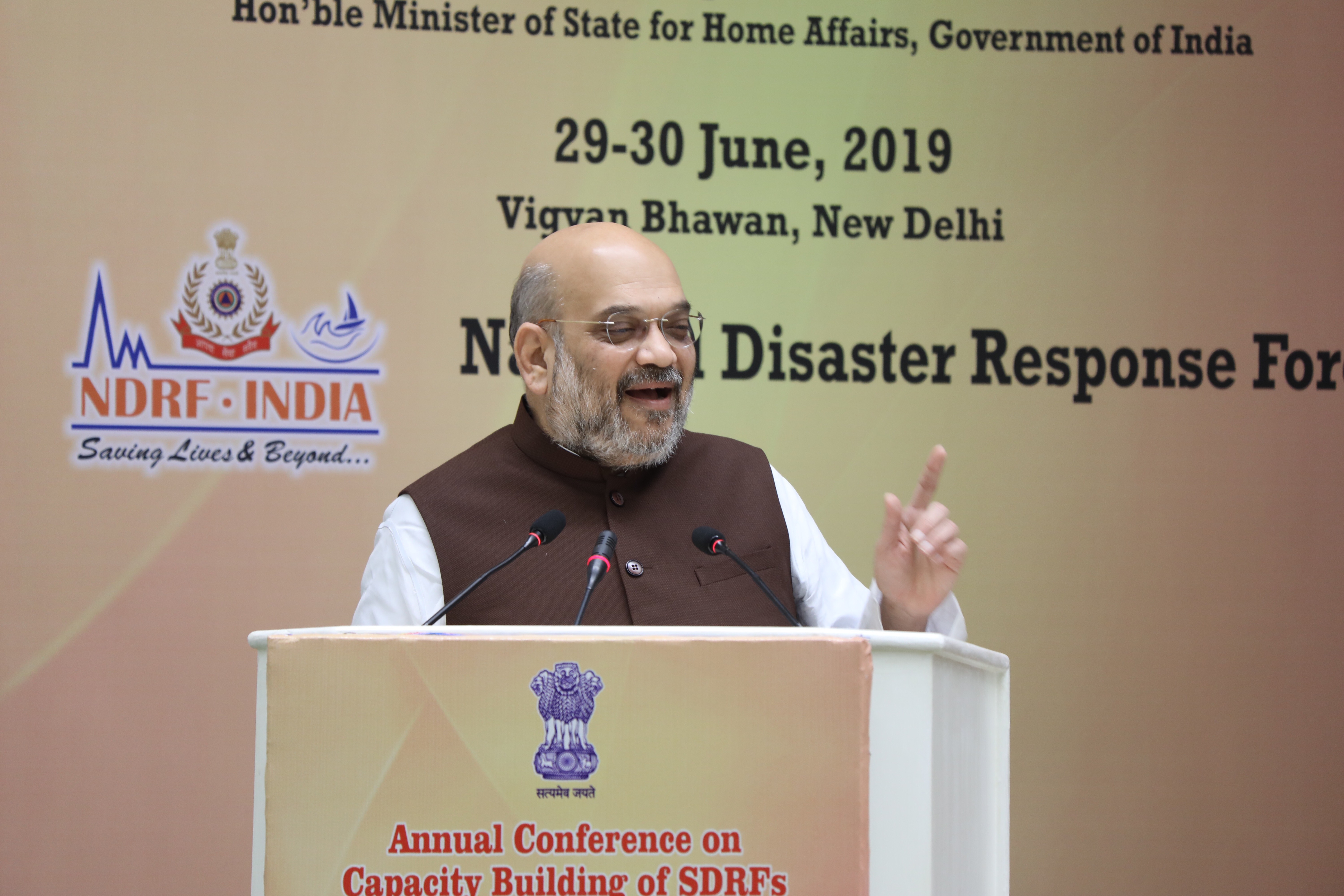 Photographs : Hon'ble Union Home Minister, Shri Amit Shah inaugurates the ├óÔé¼╦£Annual Conference on capacity building of SDRFs, Civil Defence, Home Guards & Fire Services organised by NDRF in New Delhi