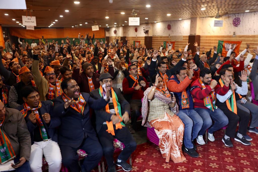 Photographs : BJP Working President Shri J.P. Nadda addressing organisational review Meeting of Shahdara Assembly in New Delhi.