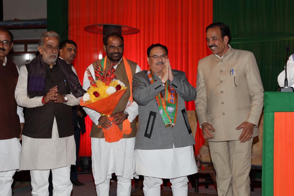 Photographs of BJP National President Shri J.P. Nadda addressing a public meeting at Tuglak Lane (Delhi).