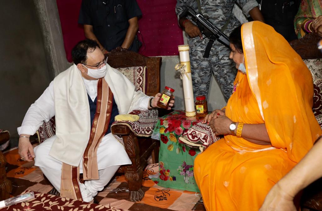 Photographs : BJP National President Shri J.P. Nadda met Padma Shri Kisan Chachi Smt. Rajkumari Devi ji in her village, Saraiya, Muzaffarpur (Bihar)