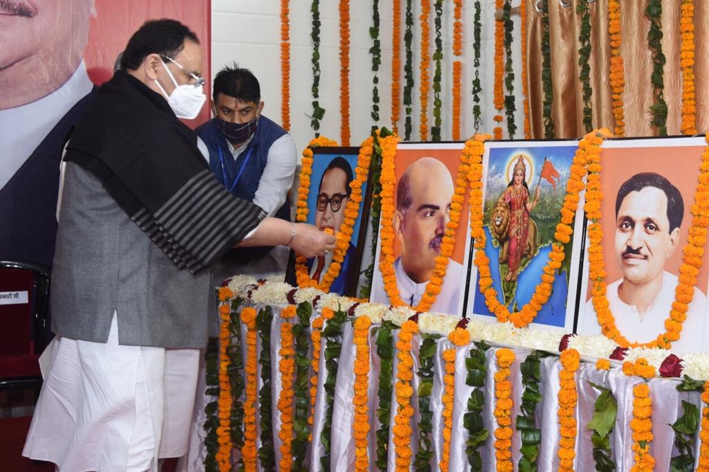 Photographs : BJP National President Shri J.P. Nadda addressing Uttarakhand state BJP Office and Prakalp review meeting at Bijapur Guest House, Dehradun