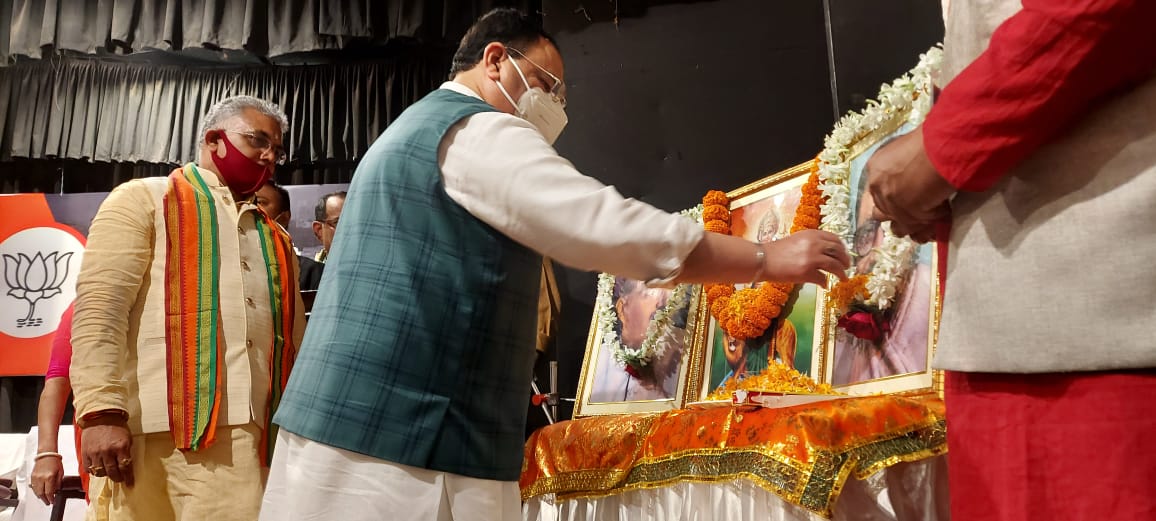 Photographs : BJP National President Shri J.P. Nadda addressing karyakarta baithak in Paddapukur, Bhowanipore (West Bengal)