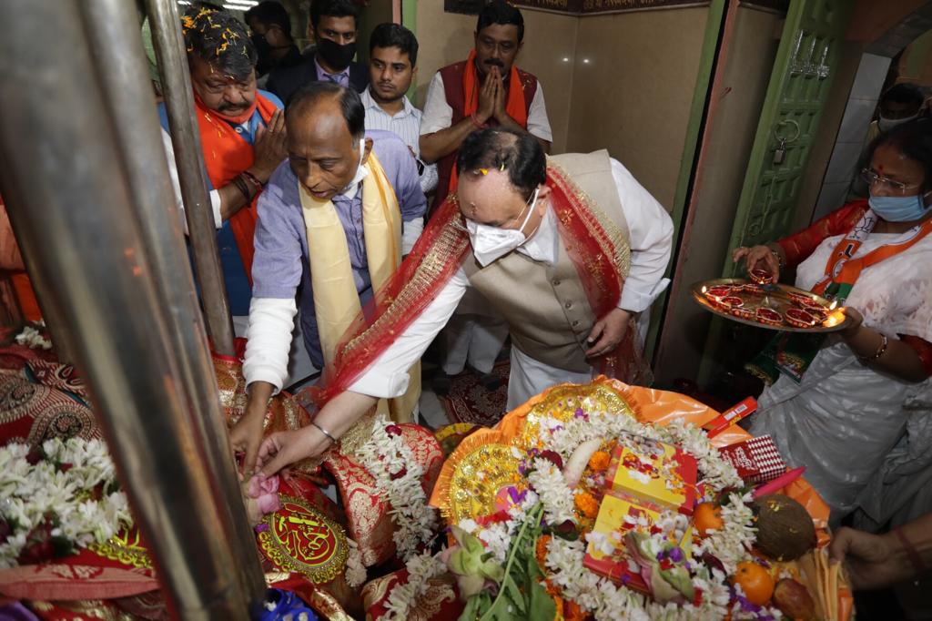 Photographs : BJP National President Shri J.P. Nadda offered prayers at Sarbamangala Temple in Bardhaman (West Bengal)