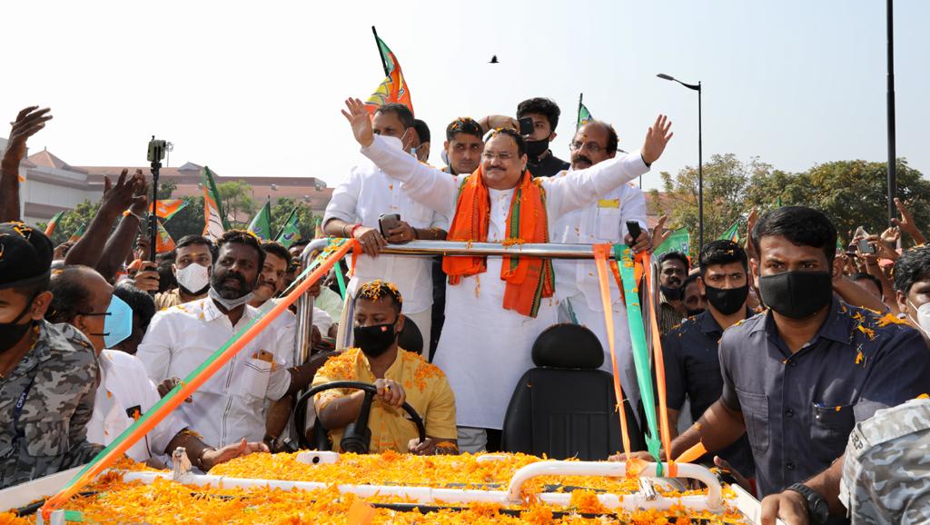 Photographs : Grand welcome of Hon'ble BJP National President Shri J.P. Nadda on his arrival at Cochin International Airport (Kerala).