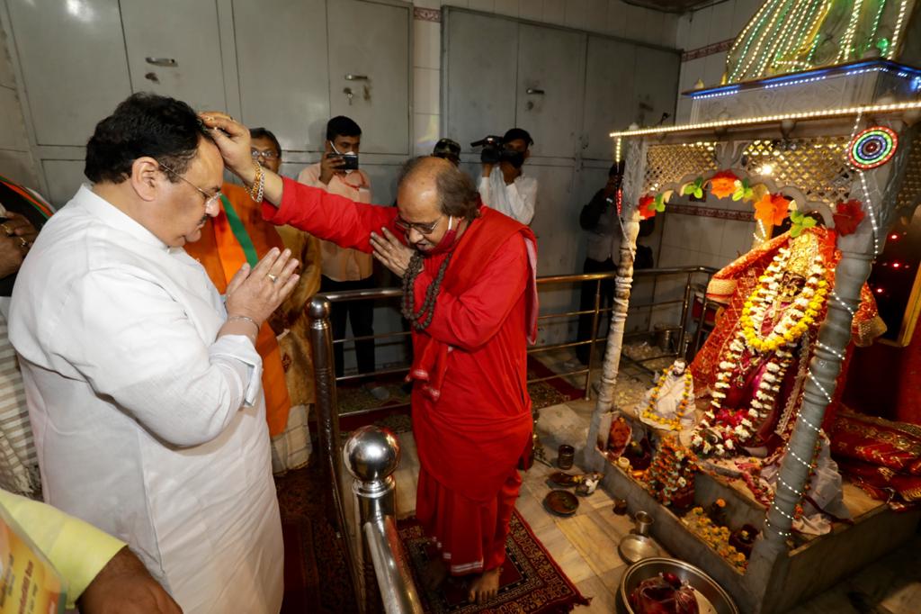  BJP National President Shri J.P. Nadda offered prayers at Kali Bari Temple, Malviya Nagar, Jaipur (Rajasthan)