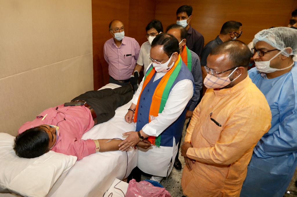 BJP National President Shri J.P. Nadda at Blood donation camp & with Patry Office Staff