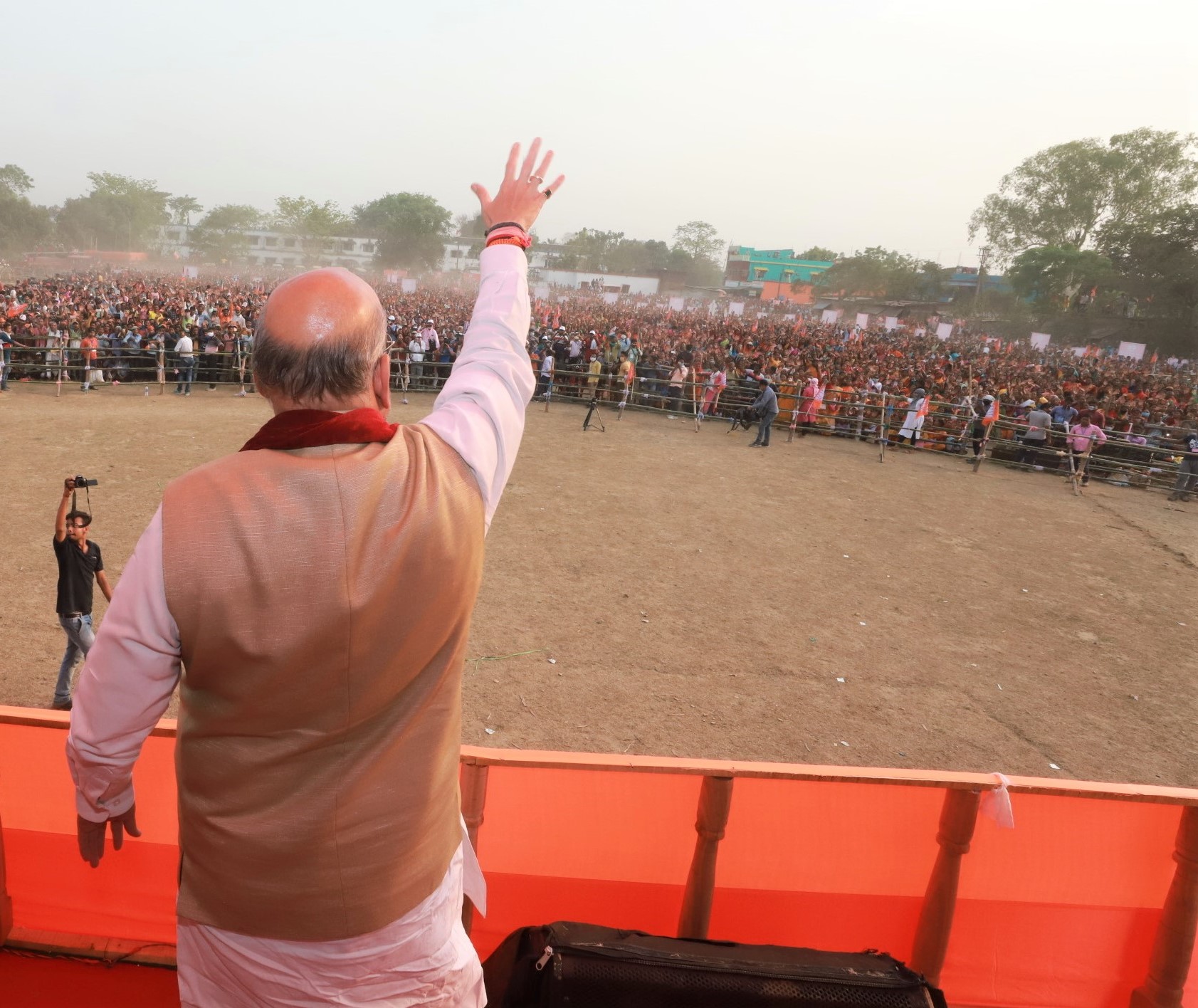   Hon'ble Union Home Minister Shri Amit Shah addressing a public meeting in Hemtabad (West Bengal).