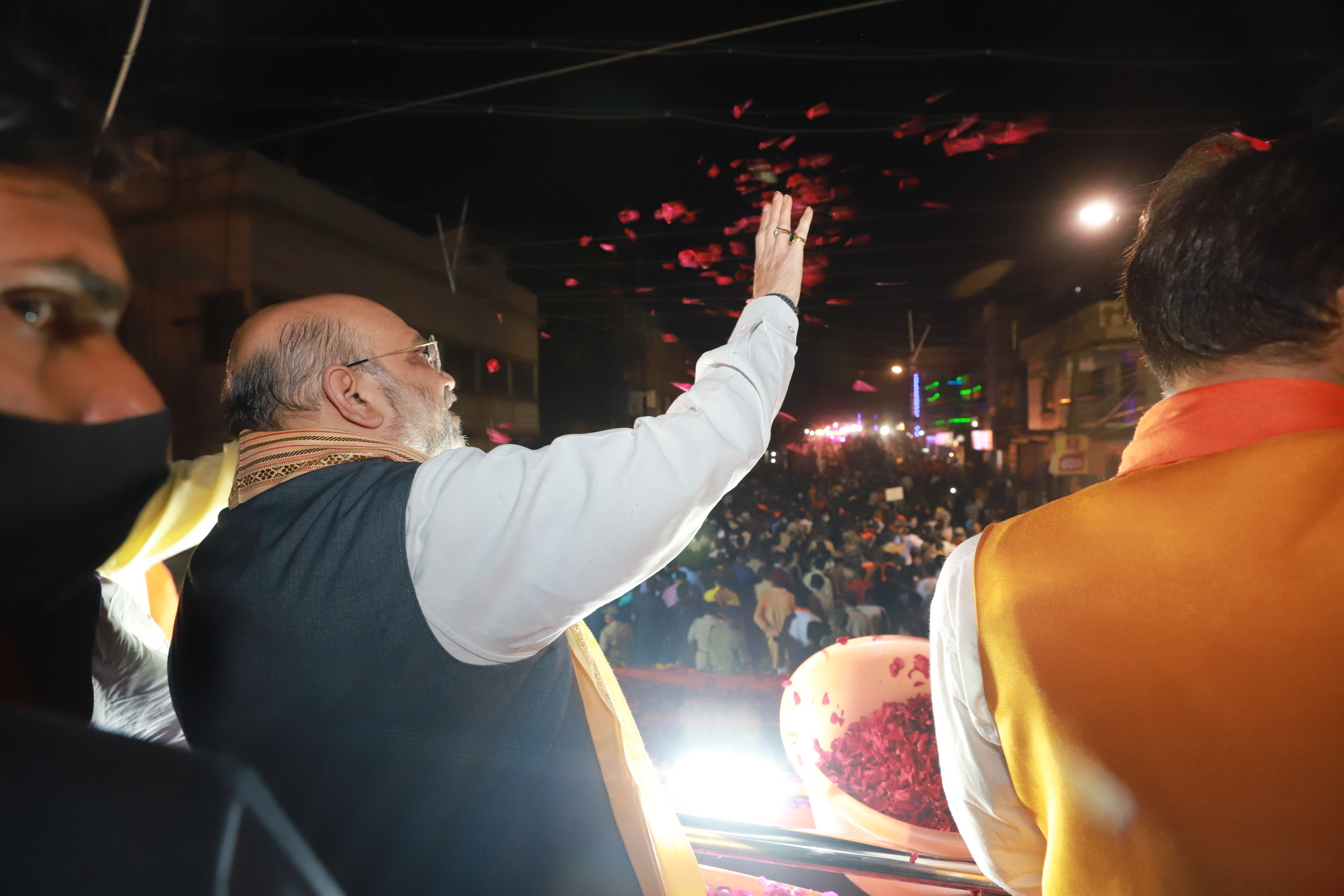  Road show of Hon'ble Union Home Minister Shri Amit Shah in Kharagpur (West Bengal)