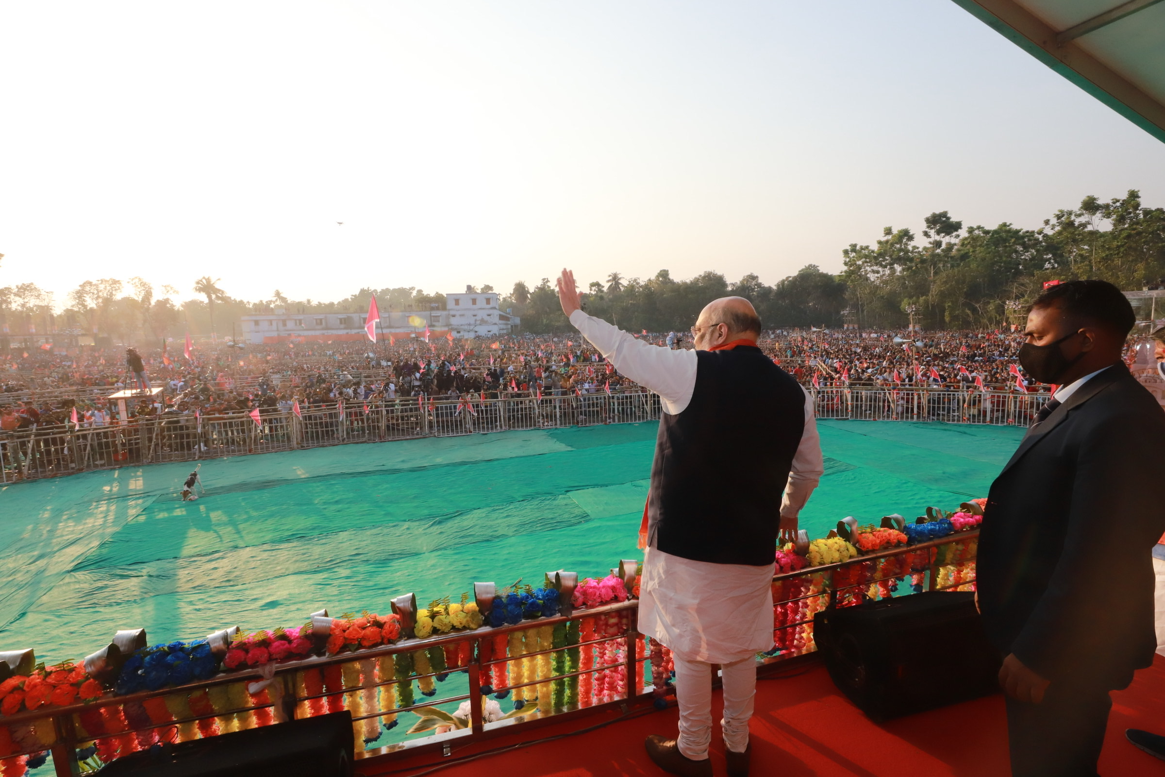 Photographs : Hon'ble Union Home Minister Shri Amit Shah addressing a public meeting at Thakurbari Ground, Thakurnagar (West Bengal)