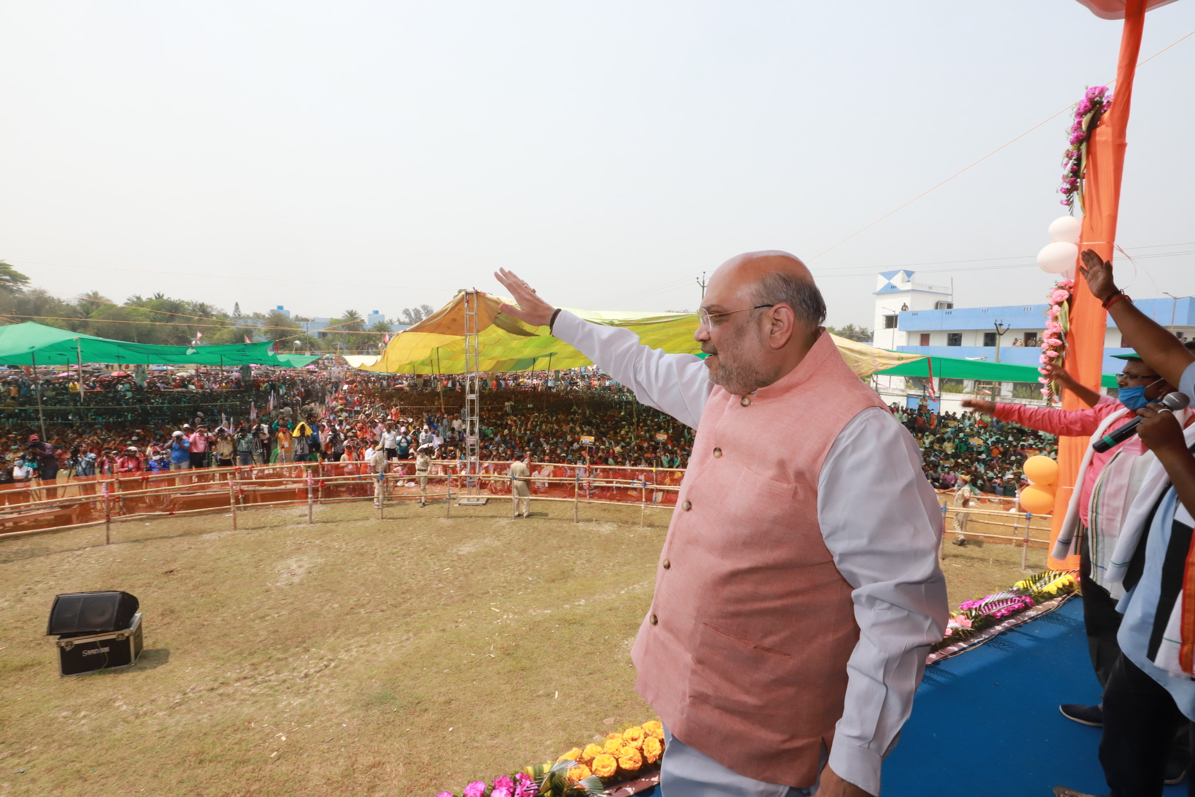  Hon'ble Union Home Minister and Senior BJP Leader Shri Amit Shah addressing a public meeting in Gosaba (West Bengal)