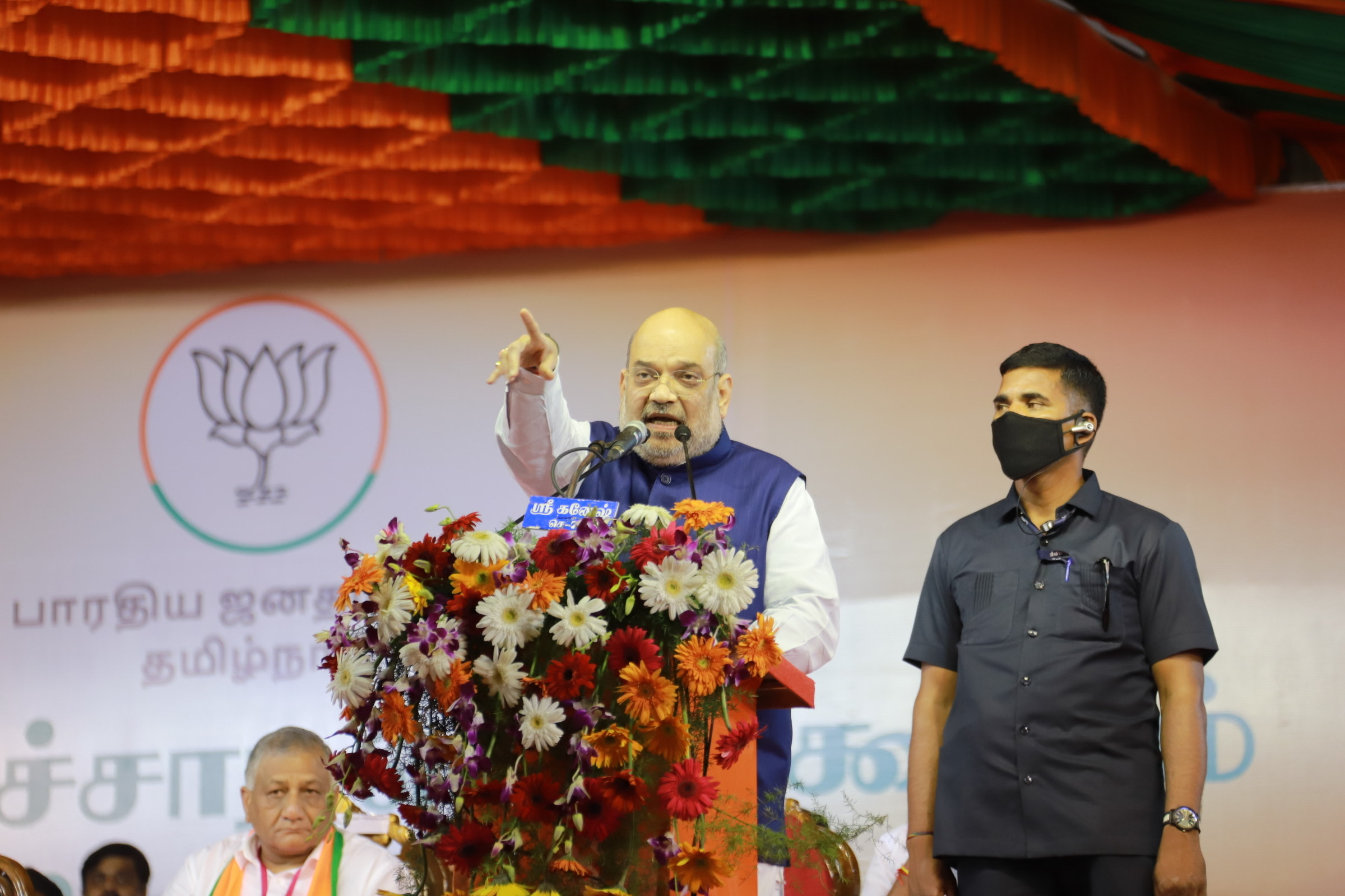  Hon'ble Union Home Minister Shri Amit Shah addressing "Vijay Sankalp Rally" at Jankipuram, Villupuram (Tamil Nadu).