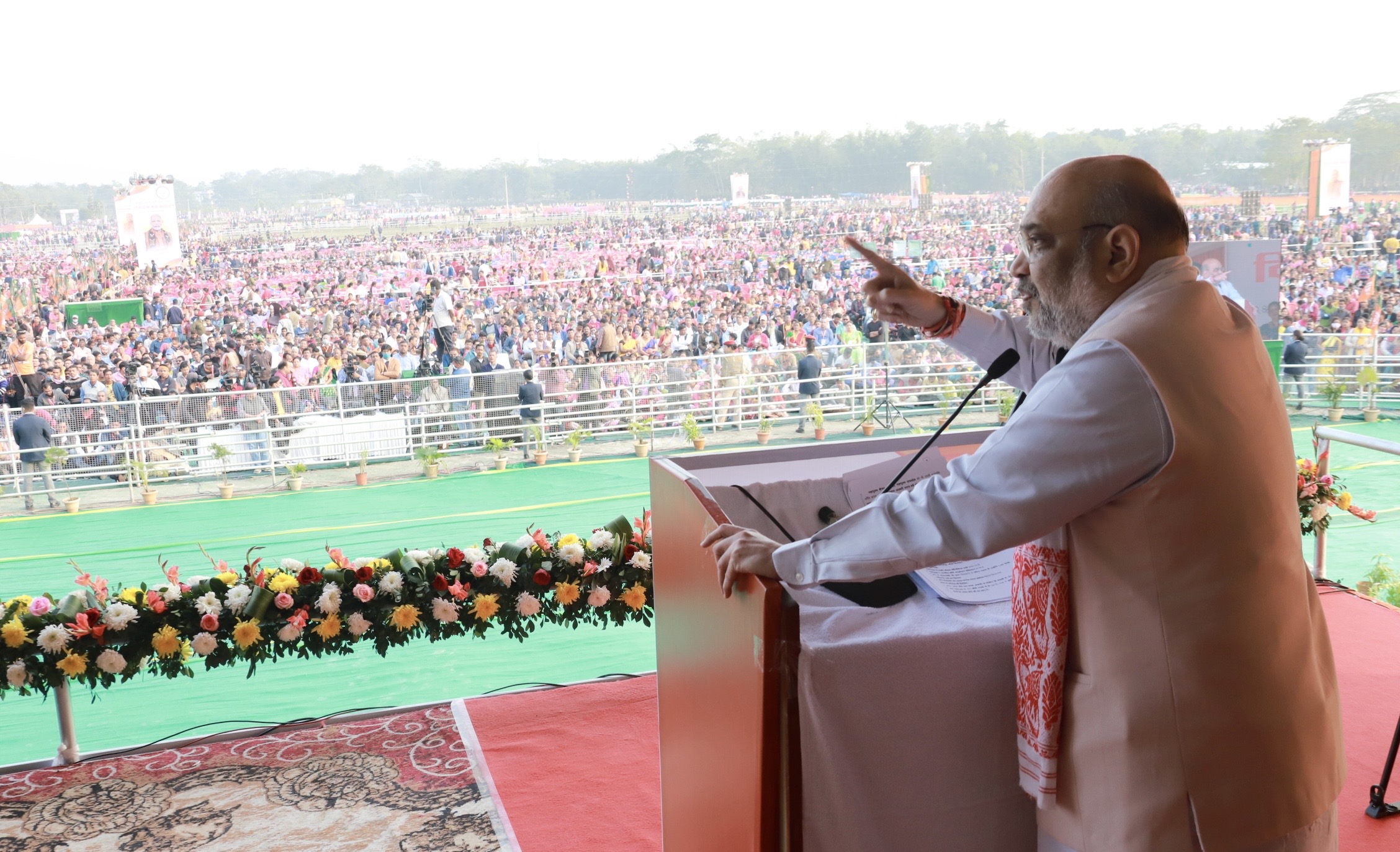 Photographs : Hon'ble Union Home Minister Shri Amit Shah addressing "Vijay Sankalp Samavesh" at Swahid Mukunda Kakati Khetra, Kendukuchi, Nalbari (Assam)