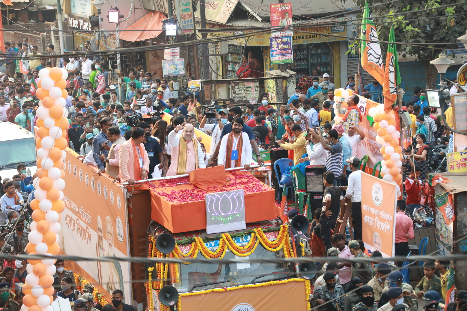  Road Show of Hon'ble Union Home Minister Shri Amit Shah in Medinipur (West Bengal).