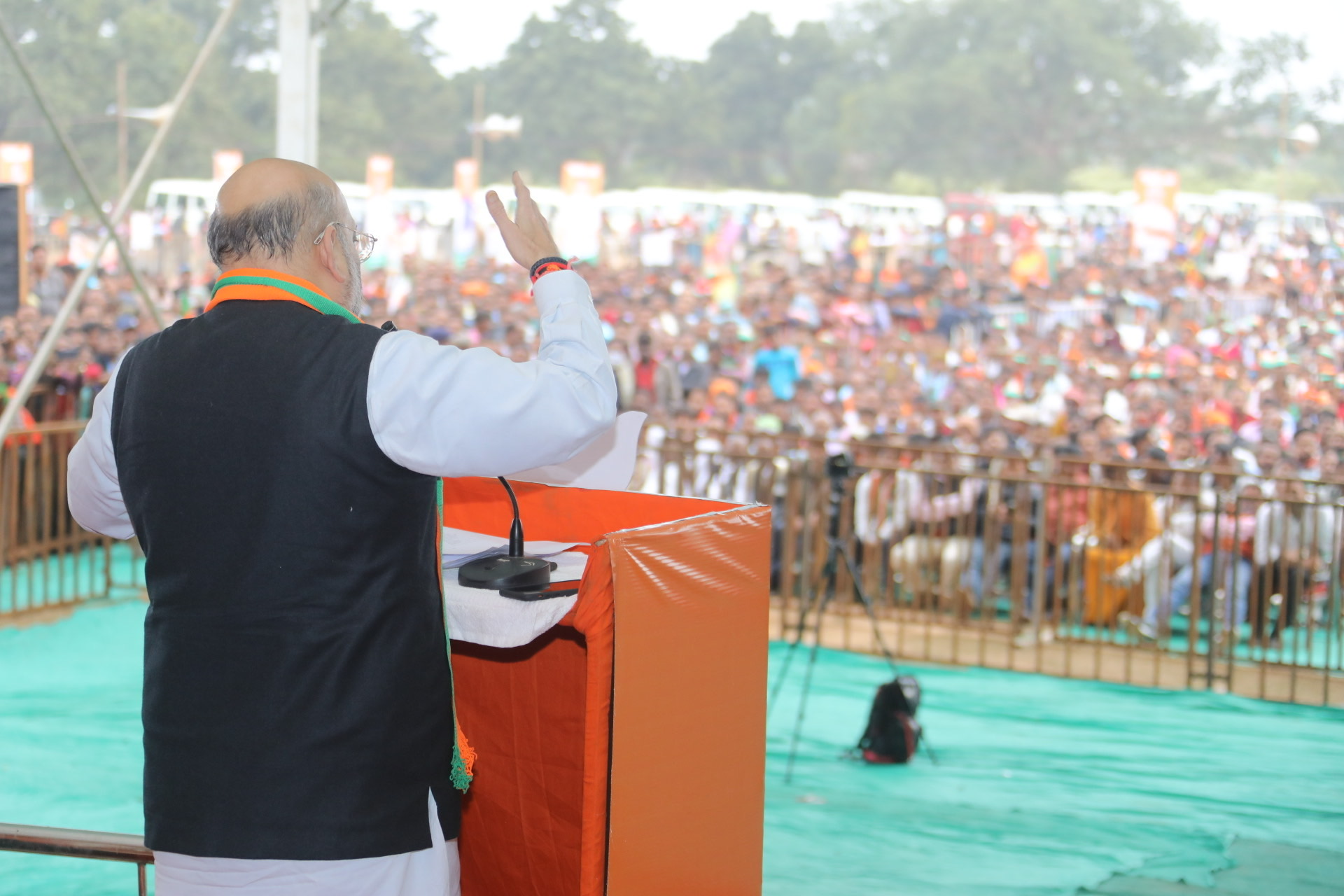 Photographs : Hon'ble Home Minister and BJP National President Shri Amit Shah addressing a public meeting in Poreyahat (Jharkhand)