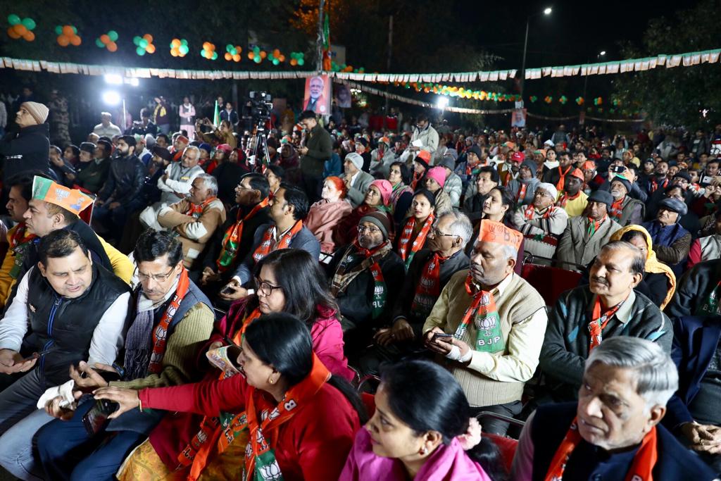 Photographs : BJP National President Shri J.P. Nadda addressing public meeting at D.C. Chowk, Sec. 9, Rohini (Delhi).