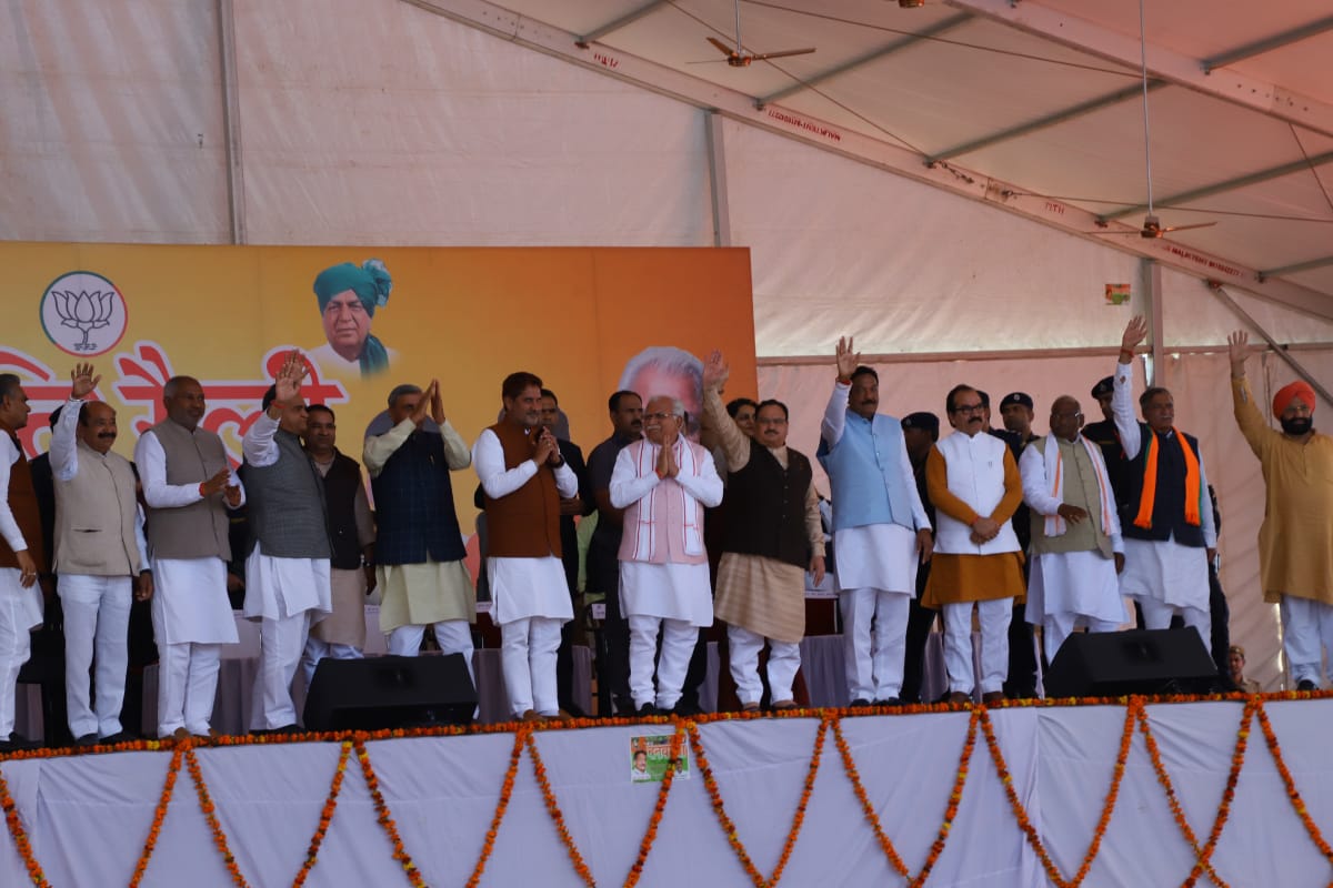 Photographs : BJP National President Shri J.P. Nadda addressing "Pragati Rally" in Sirsa (Haryana).