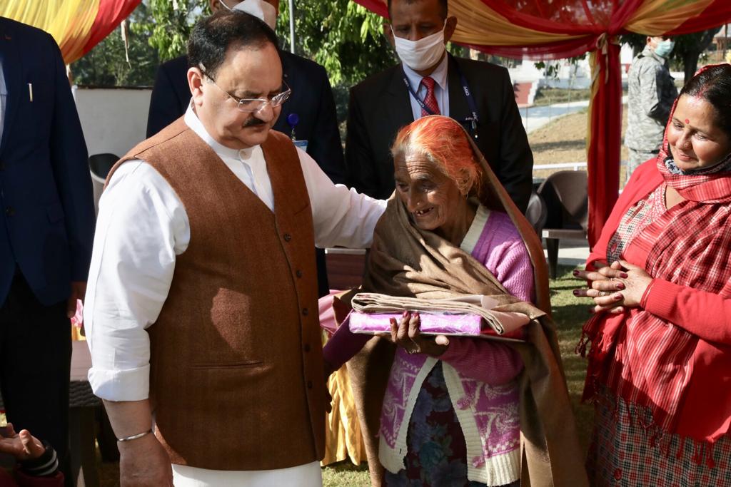 Photographs : BJP National President Shri J.P. Nadda met with honoured citizens in Vijaypur, Bilaspur (Himachal Pradesh)