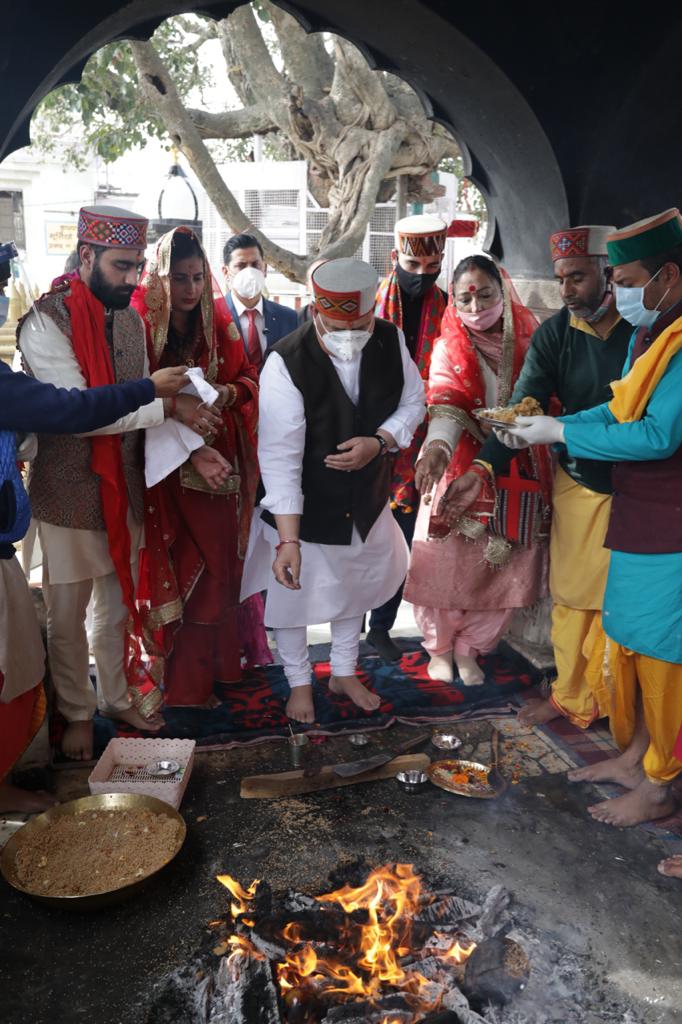 Photographs : BJP National President Shri J.P. Nadda offered prayers at Naina Devi Temple in Himachal Pradesh