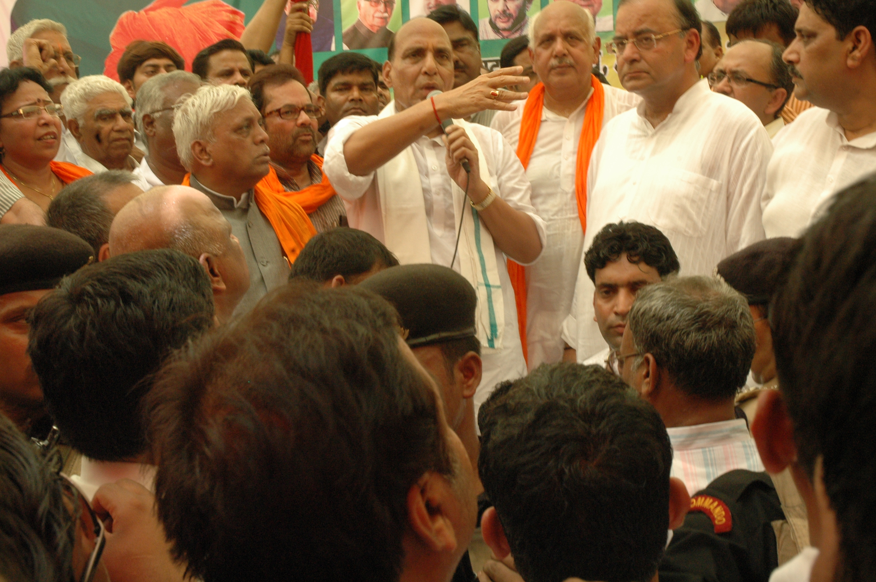 Fast and Dharna by BJP leaders in support of Farmers demands in UP on May 12, 2011