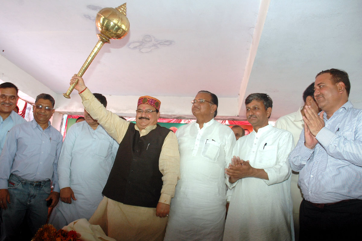 BJP National General Secretary, Shri J.P Nadda welcome by Himachal Pradesh BJP Workers at Bilaspur on May 17, 2013