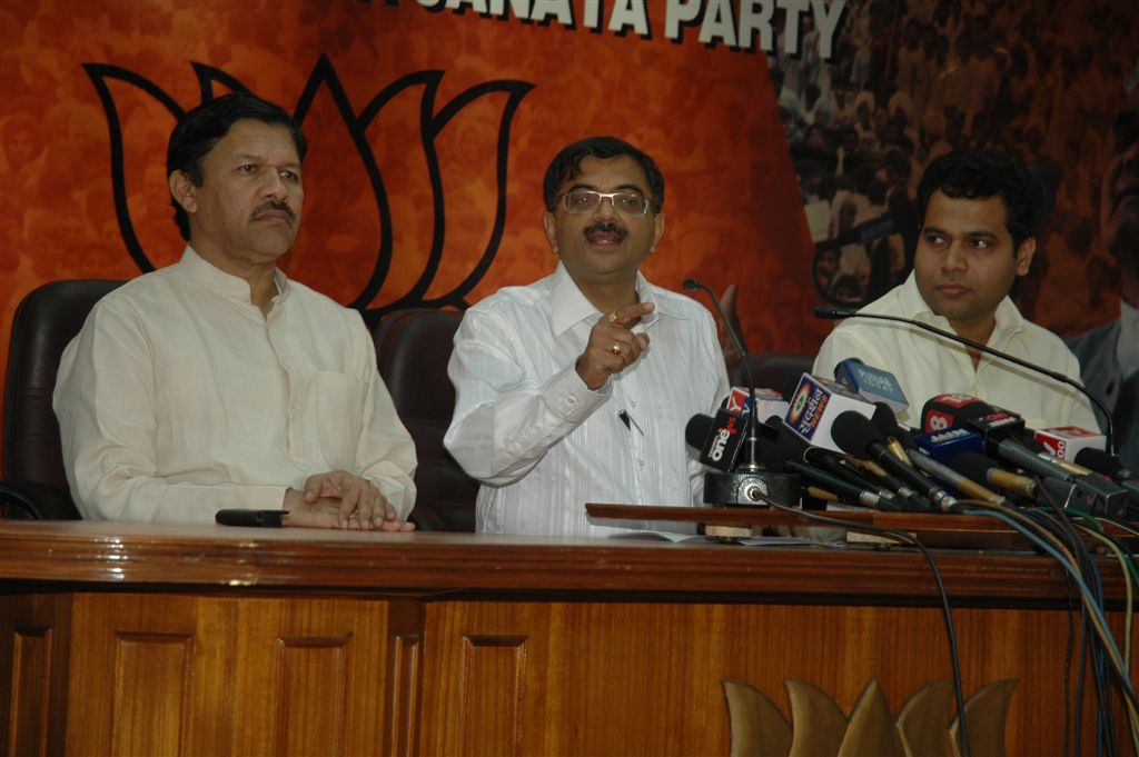 BJP National Spokesperson, Shri Tarun Vijay, Shri Shyam Jaju, and Shri Shrikant Sharma on March 25, 2010