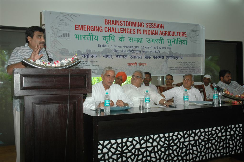 Shri Nitin Gadkari addressing Brainstorming session "Emerging Challenges in Indian Agriculture" on August 03, 2010