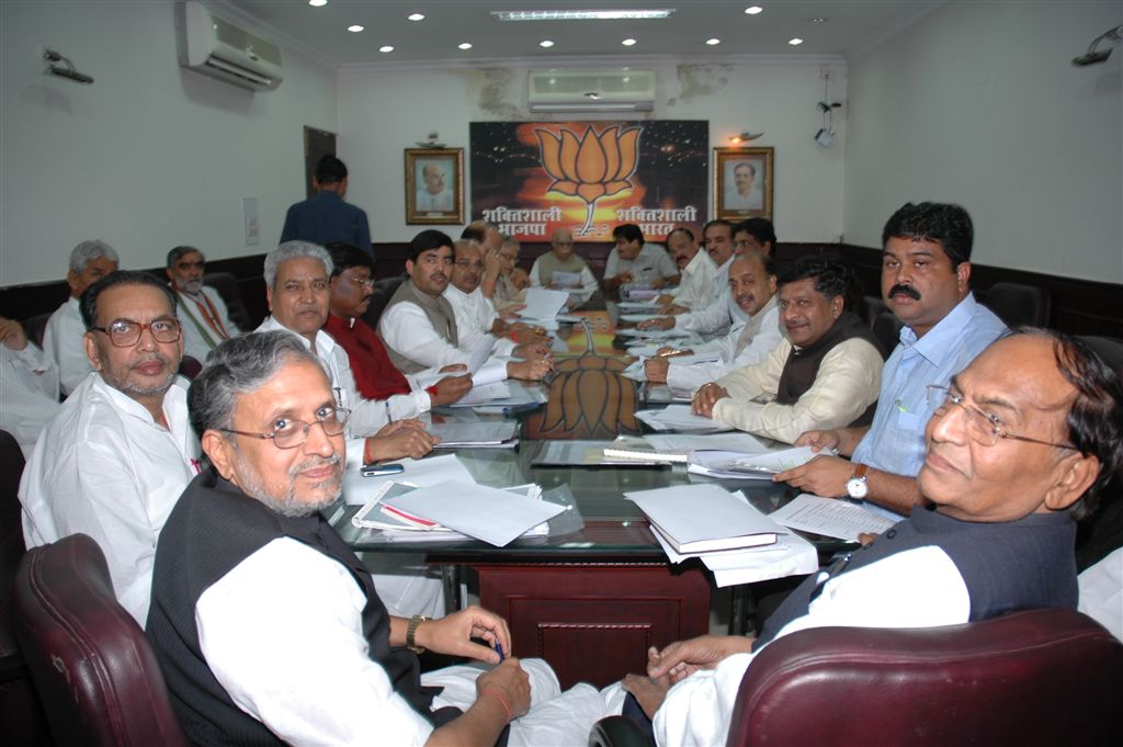 Meeting of BJP Central Election Committee at 11, Ashoka Road, New Delhi on September 27, 2010