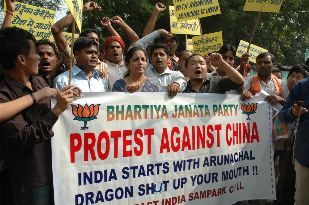 Smt Nirmala Sitharaman @ the protest to refute China's claim over Arunachal org by North East India Sampark Cell on Oct 29, 2010