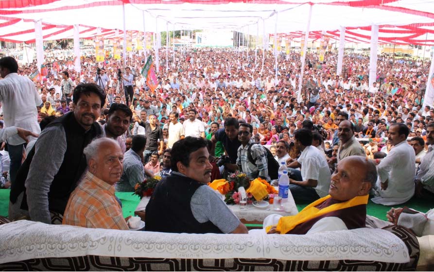 BJP President, Shri Nitin Gadkari at a public rally at Kangra, Himachal Pradesh on July 08, 2012