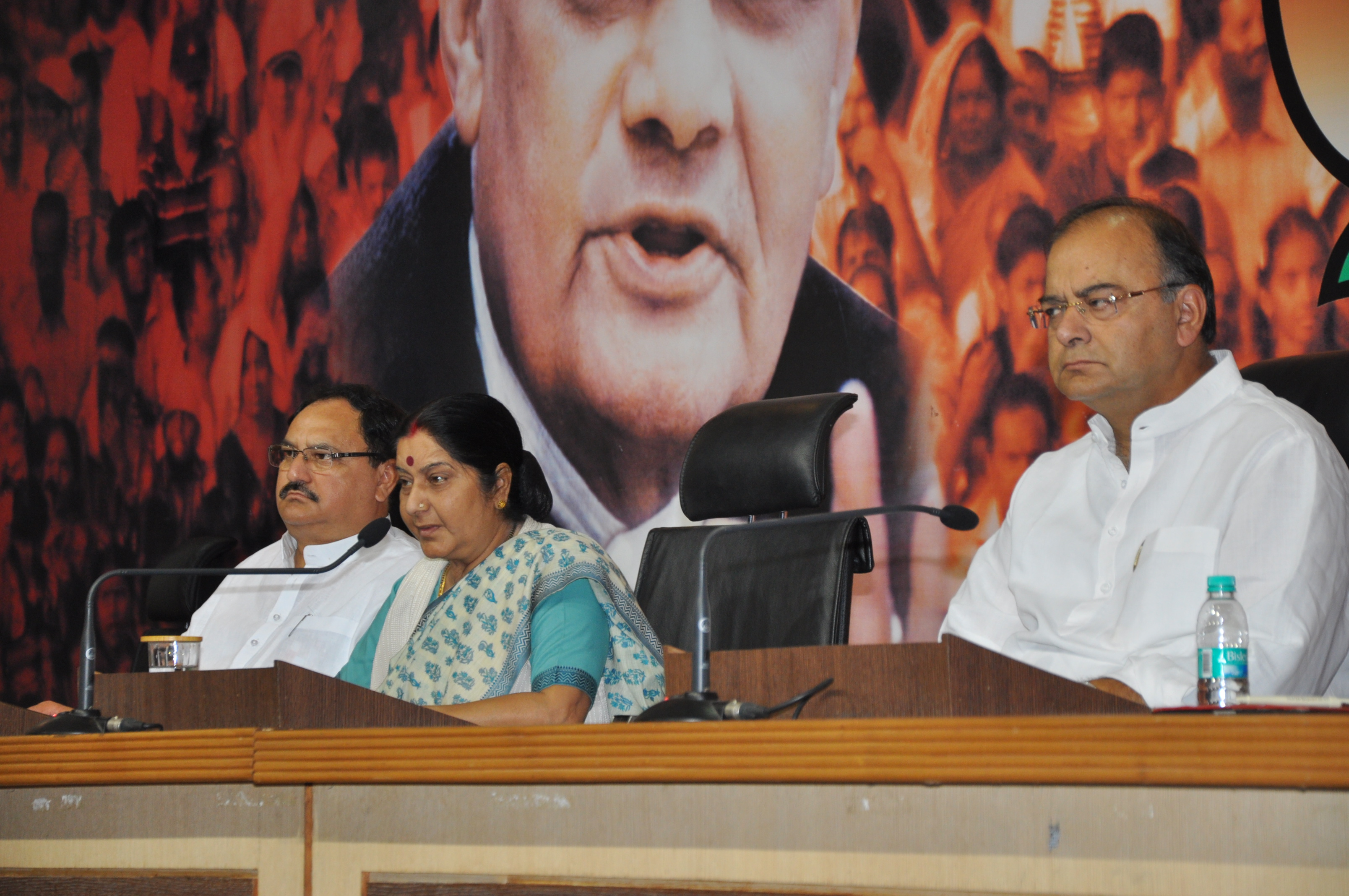 Leader of Opposition (Lok Sabha) Smt. Sushma Swaraj and Leader of Opposition (Rajya Sabha) Shri Arun Jaitley addressing a press conference at 11, Ashoka Road, New Delhi on May 22, 2013