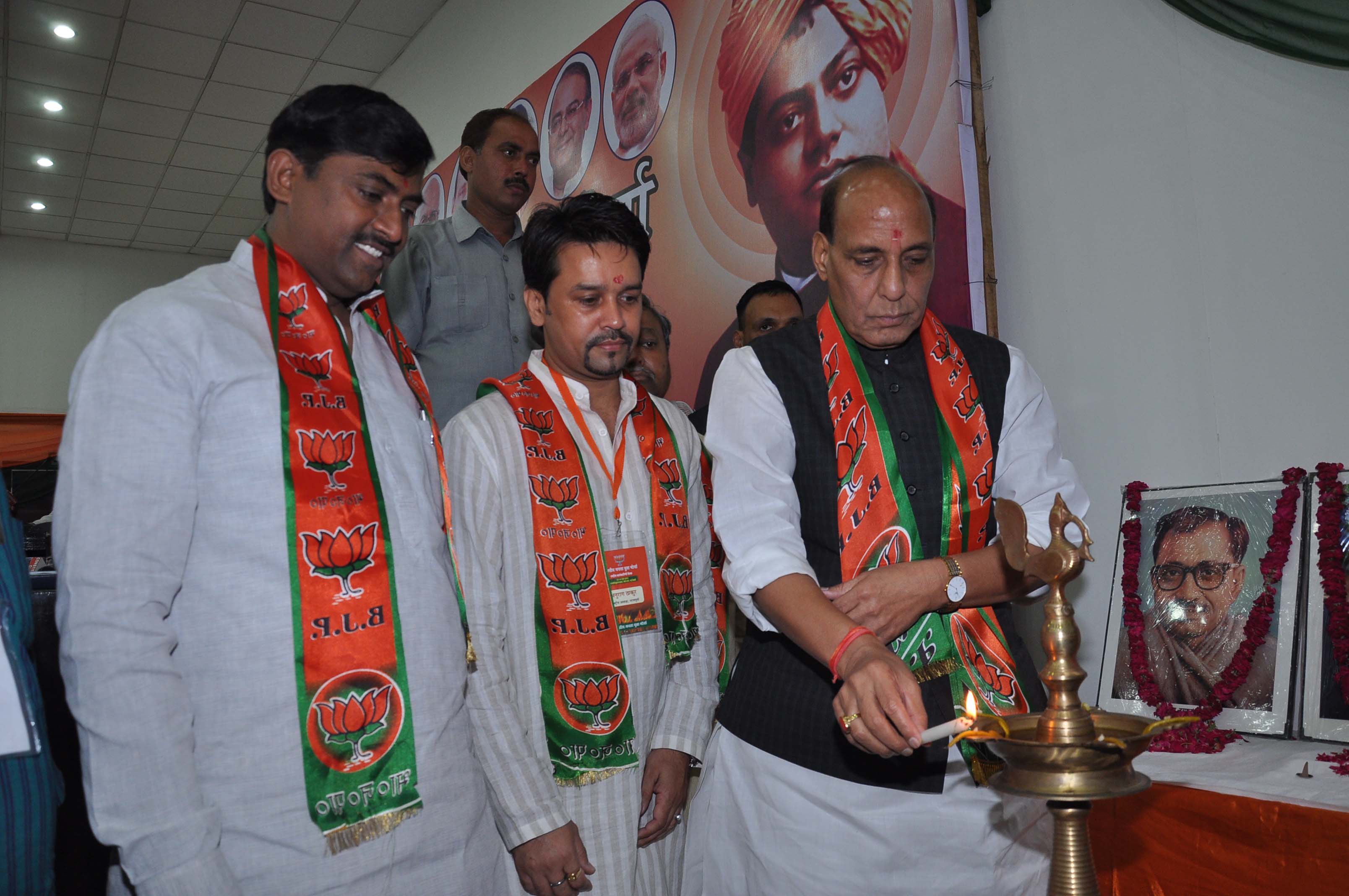 BJP National President, Shri Rajnath Singh inaugurating BJYM National Executive Meeting at Constitution Club, Rafi Marg, New Delhi on June 13, 2013