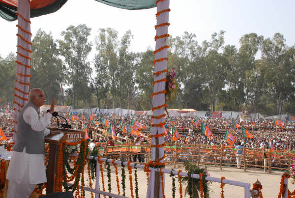 Shri L.K. Advaniji, addressing "Vijay Sankalp Rally", at Dehradoon (Uttarakhand), on March 08, 2009