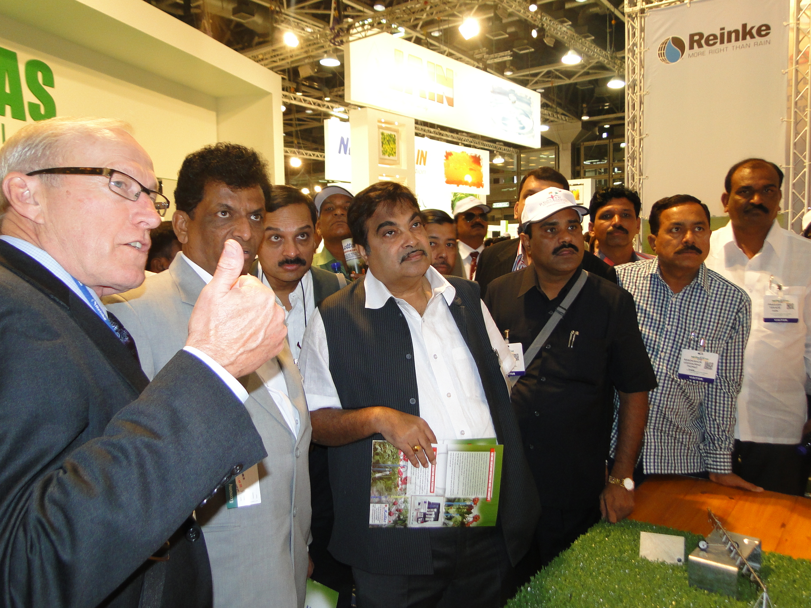 Delegation of 50 Farmers from Vidarbha with BJP National President, Shri Nitin Gadkari visited The AGRITECH 2012 world class Agri Exhibition in Tel Aviv in Israel on May 16, 2012