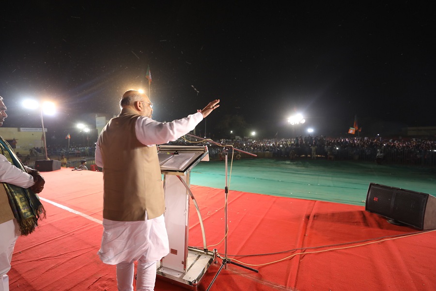 Photographs : BJP National President, Shri Amit Shah addressing a public meeting in Gangavathi (Karnataka)