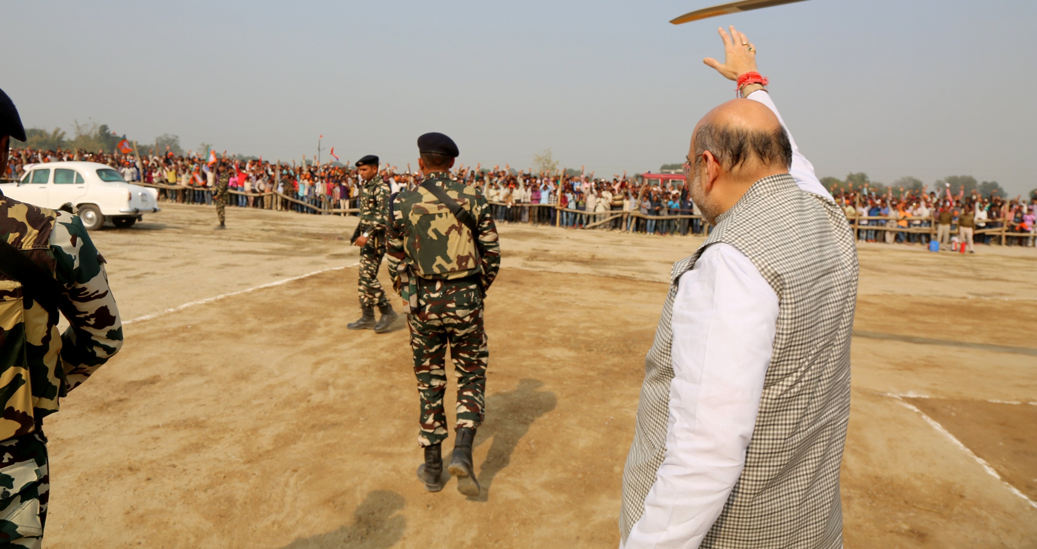 BJP National President, Shri Amit Shah addressing a public meeting in Raniganj, Uttar Pradesh on February 16, 2017