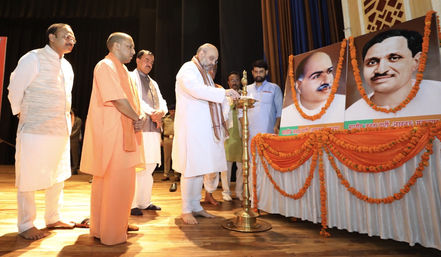 BJP National President, Shri Amit Shah addressing meeting of Intellectuals and Eminent Citizens at Atal Convention Centre, Lucknow on 30 July 2017