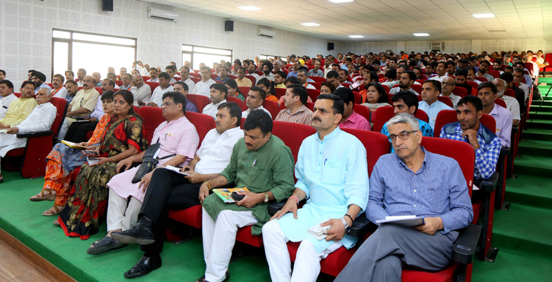 BJP National President Shri Amit Shah addressing meeting of Pandit Deen Dayal Upadhyay Birth centenary year and Karya Vistar Yojana at State BJP Office, Jammu on 30 April 2017