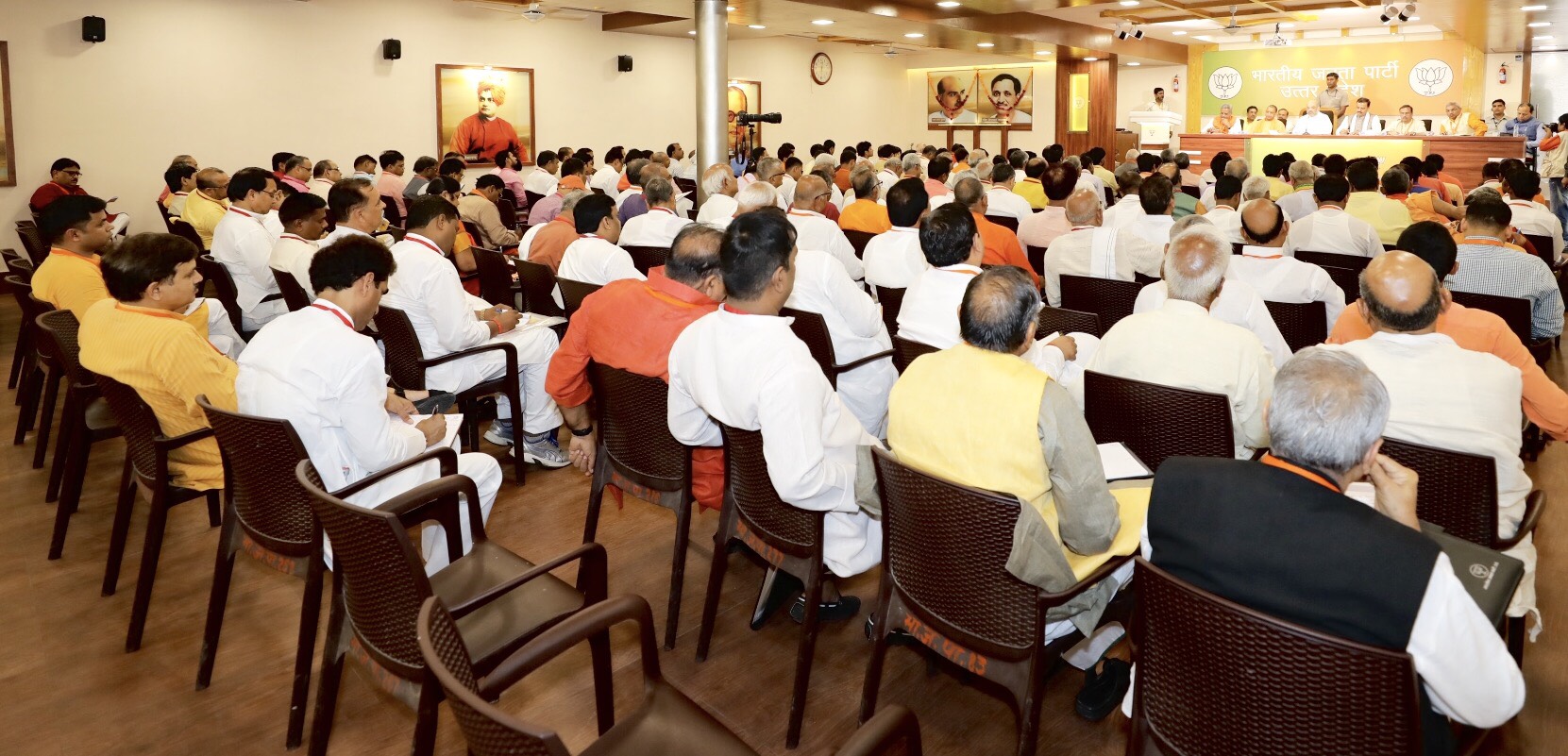 BJP National President, Shri Amit Shah addressing Pandit Deendayal Upadhyaya Karya Vistar Yojana review meeting at BJP state office, Lucknow on 30 July 2017