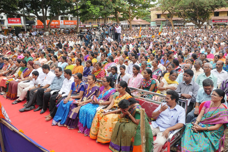 BJP National President, Shri Amit Shah addressing public meeting at Azaad Maidan, Panaji (Goa) on May 28, 2015