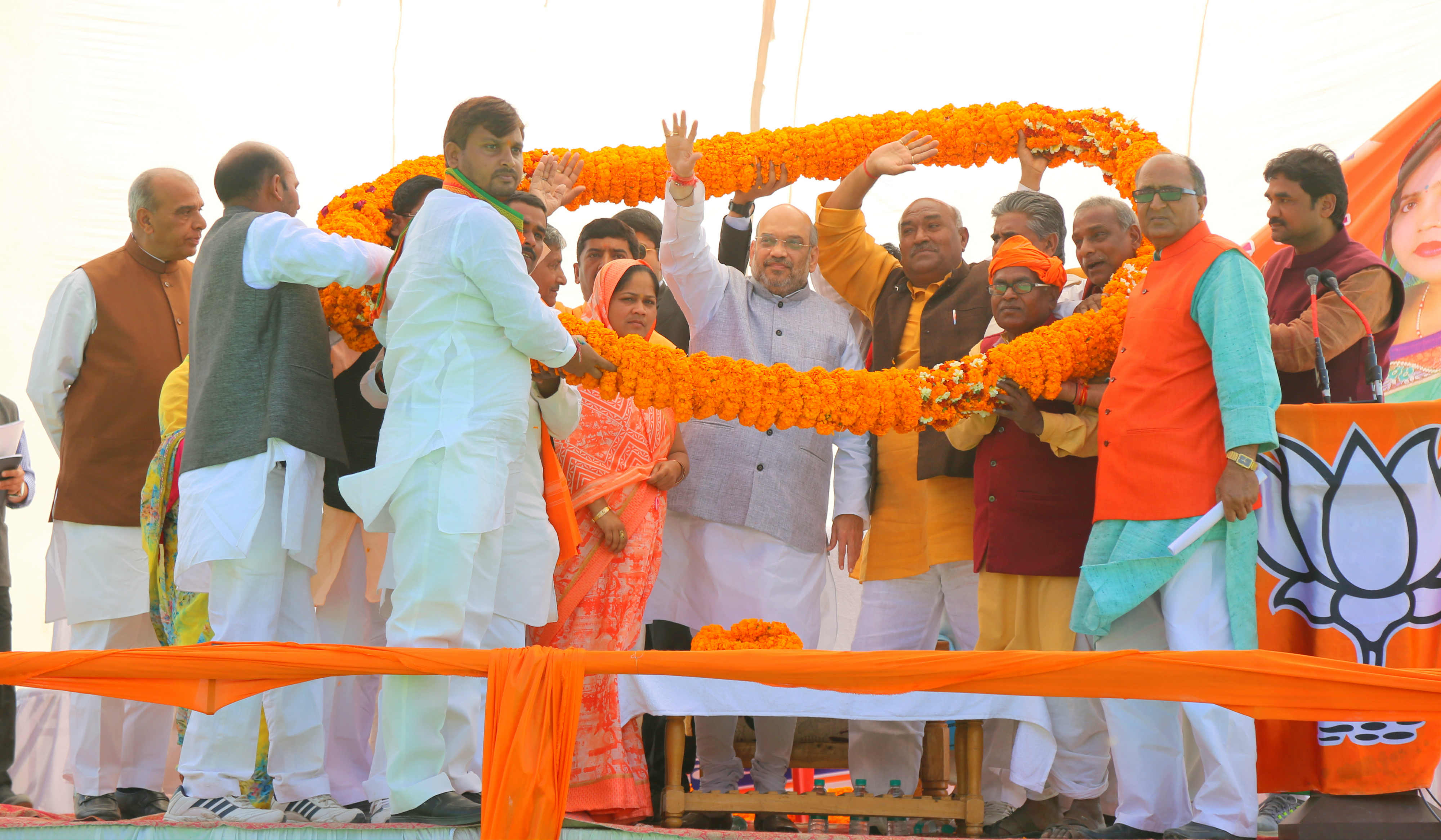 BJP National President, Shri Amit Shah addressing public meeting at Jahangirganj, Alapur Ambedkar Nagar (Uttar Pradesh) on March 05, 2017