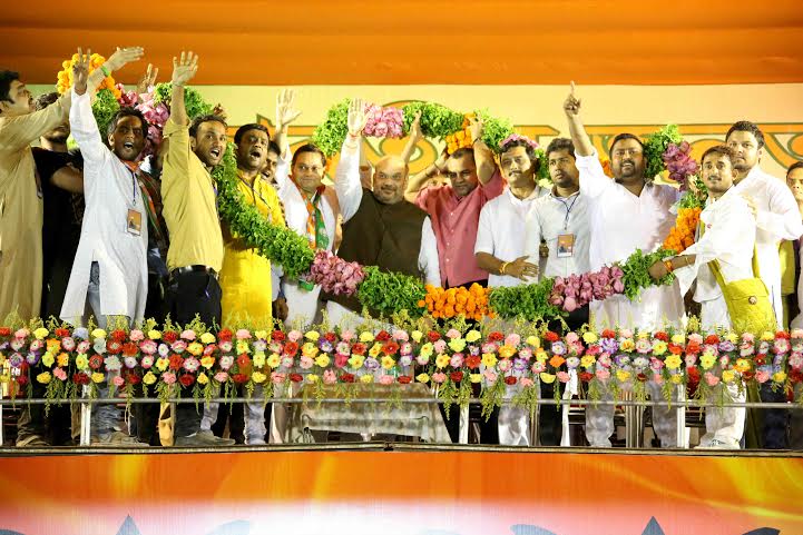 BJP National President, Shri Amit Shah addressing public meeting at Northern Park, Bhabanipur, Kolkata South (West Bengal) on April 27, 2016